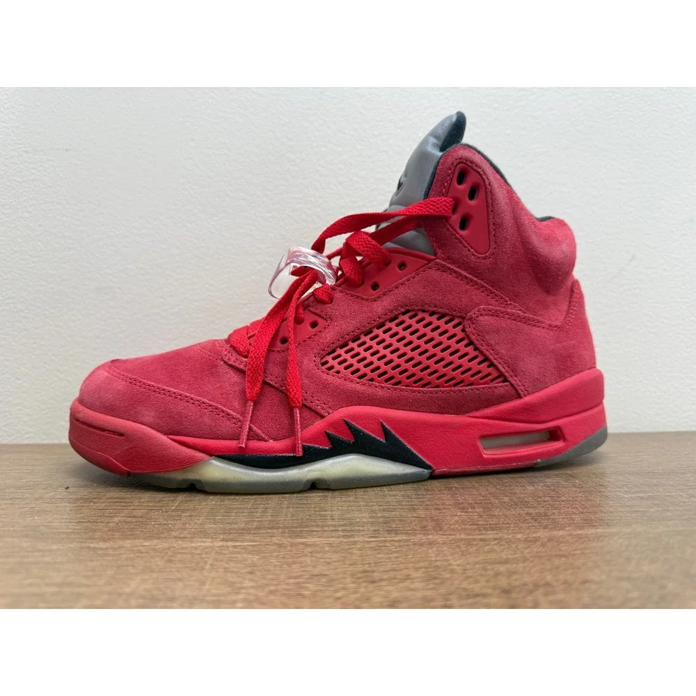 Air Jordan 5 V Retro Red Suede Size 9 136027-602 DS raging bull
